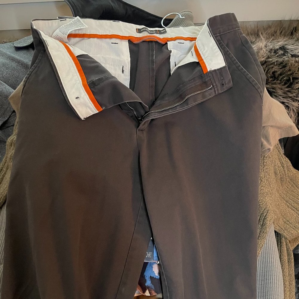 Dockers D3 Comfort Fit Pants 32 x 34